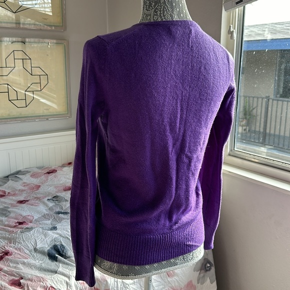 100% Cashmere Sutton Cashmere Royal Purple Button Front Long Sleeve Cardigan - Picture 4 of 10